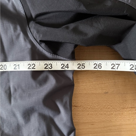 Eddie Bauer Rain Jacket - Picture 5 of 5